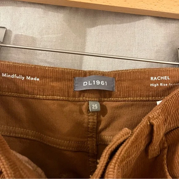 DL1961 Rachel Instasculpt High Rise Corduroy Flare Jeans 70s Style Marigold - Picture 5 of 8